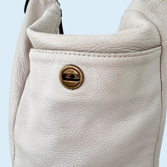 ELLIOTT LUCCA Cream Pebbled Leather BUCKET CROSSBODY Bag Purse - Picture 6 of 14